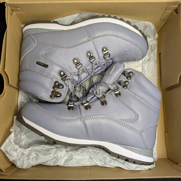 Mountain Warehouse women's size 7 lilac waterproof boots - Picture 2 of 10